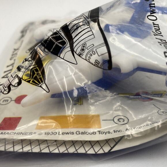 1990 Super Sky Carrier Micro Machines SEALED collectible toy Wendy’s Kids Meal - Picture 8 of 9